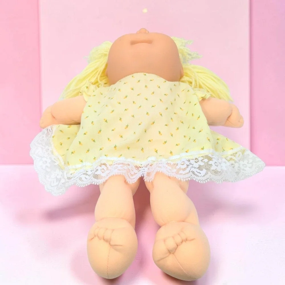VTG 90s Hasbro Cabbage Patch Kid Doll 1990 1st Ed Blonde Yarn Hair Blue Eyes CPK